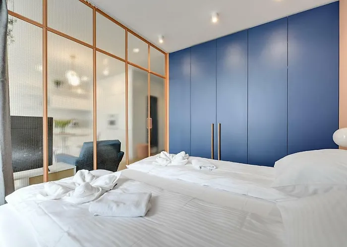 Platinium Floor View